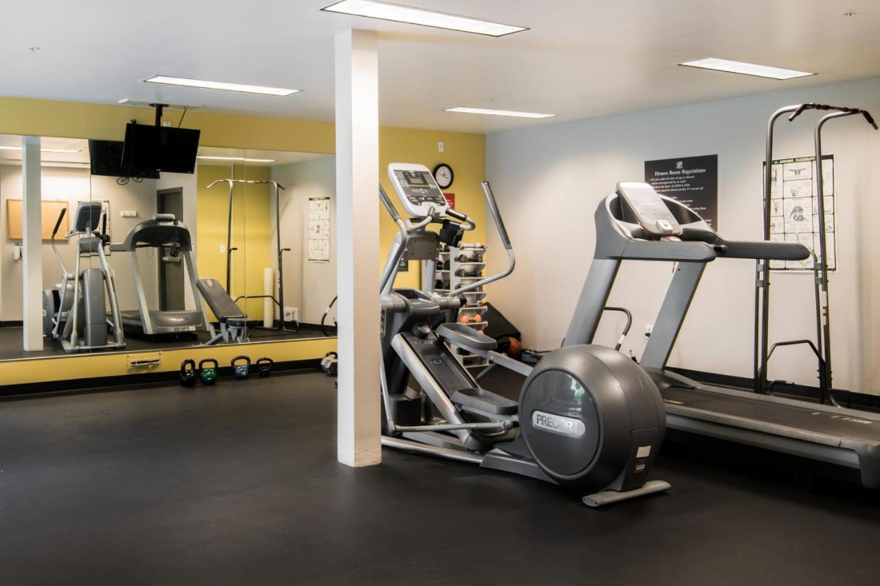 City Water View Oasis With Pool & Gym Near Cruise In Heart Of Seattle Exterior photo
